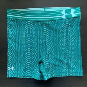 Under Armour tight shorts size (female) XS